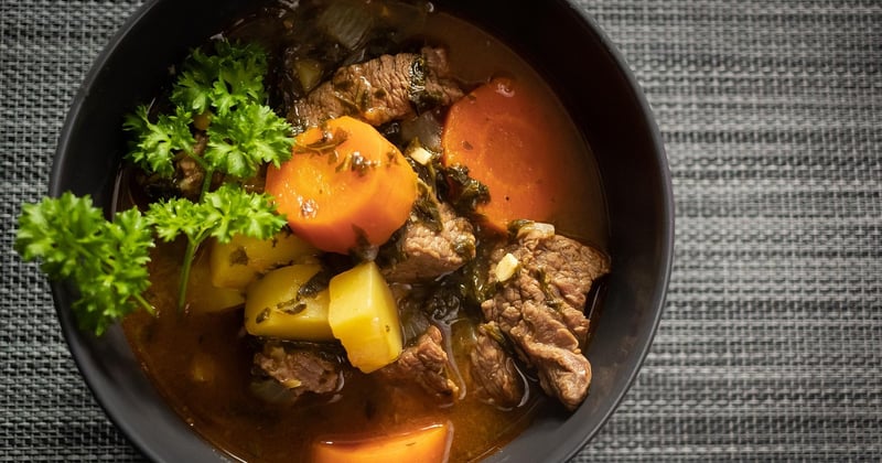 Où manger des plats typiques en Provence : nos adresses secrètes